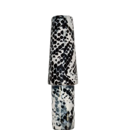 Conector de manguera piel de serpiente para cachimbas, diseño estampado blanco y negro