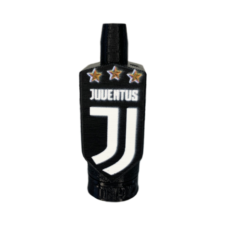 Boquilla 3D Juventus negra con logo J y tres estrellas doradas